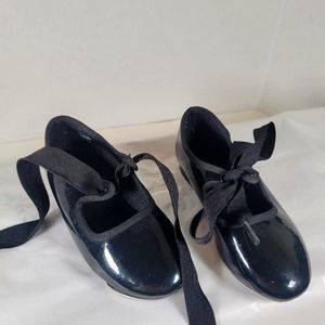 Little Girls Black Tap Shoes
